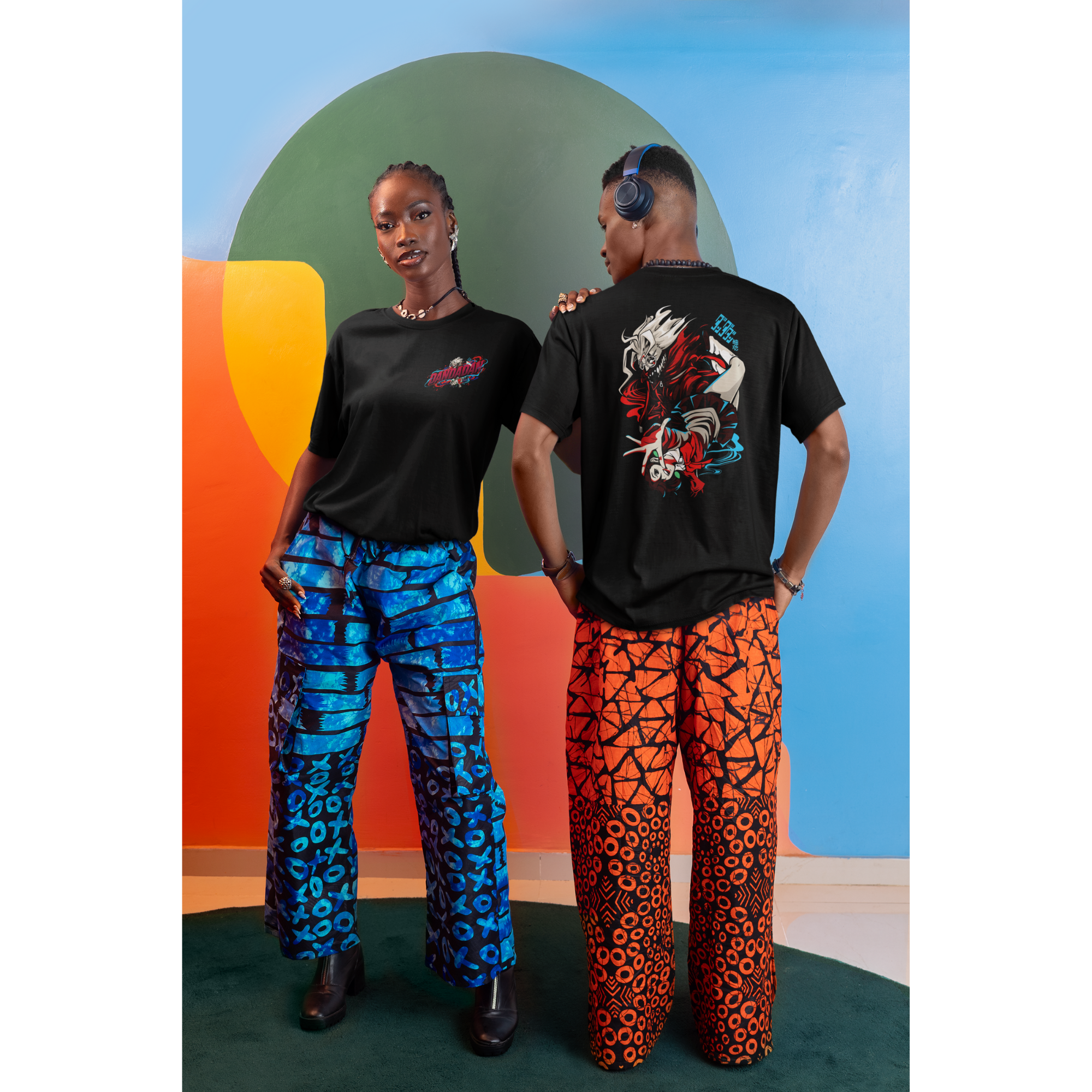 DANDADAN - Okarun & Momo Ayase Unisex T-Shirt