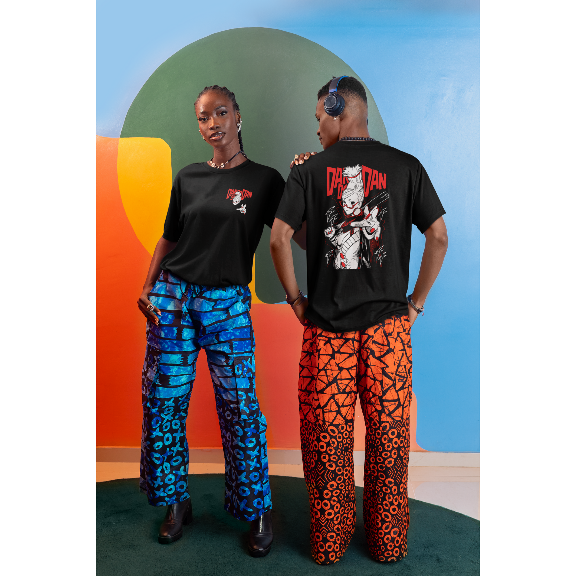 DANDADAN - Momo Ayase Unisex T-Shirt