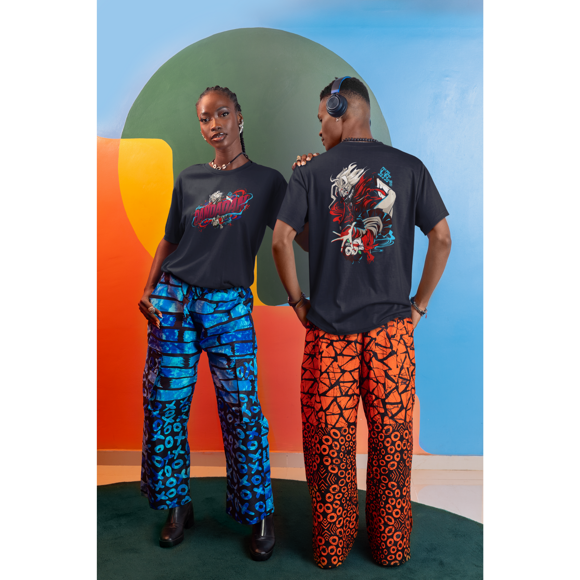 DANDADAN - Okarun & Momo Ayase Unisex T-Shirt