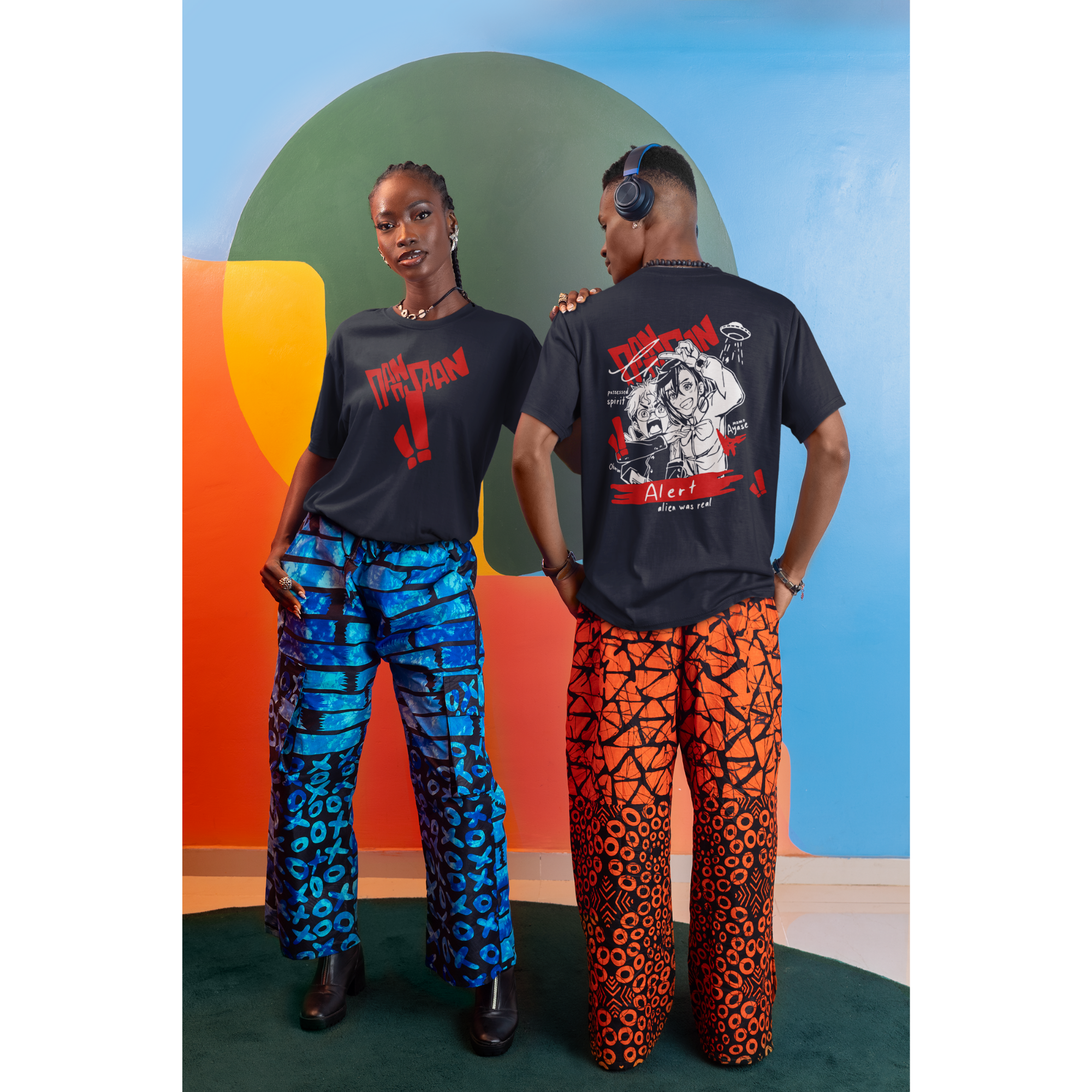 DANDADAN - Okarun & Momo Ayase Unisex T-Shirt