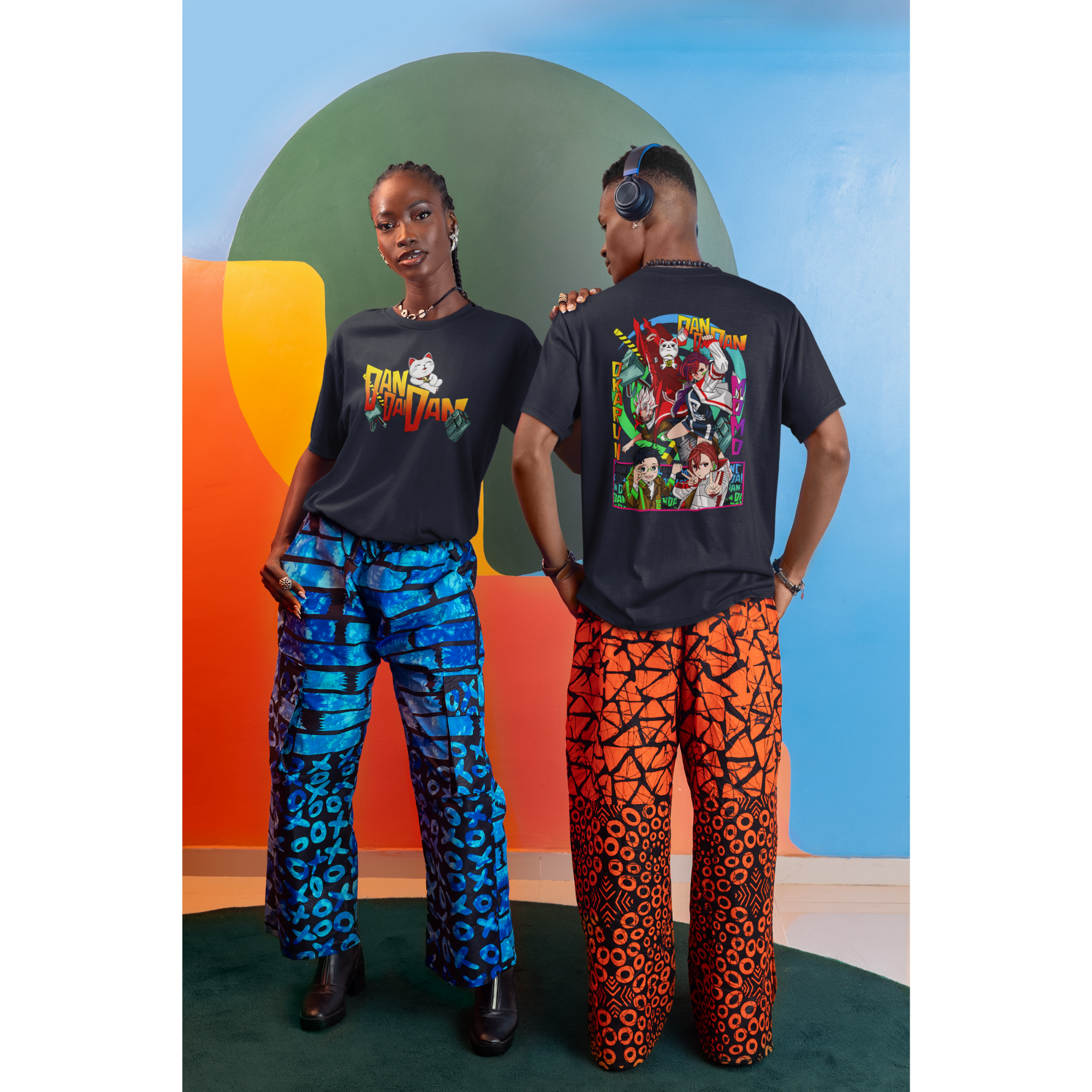 DANDADAN - Momo & Okarun & Momo Ayase Unisex T-Shirt