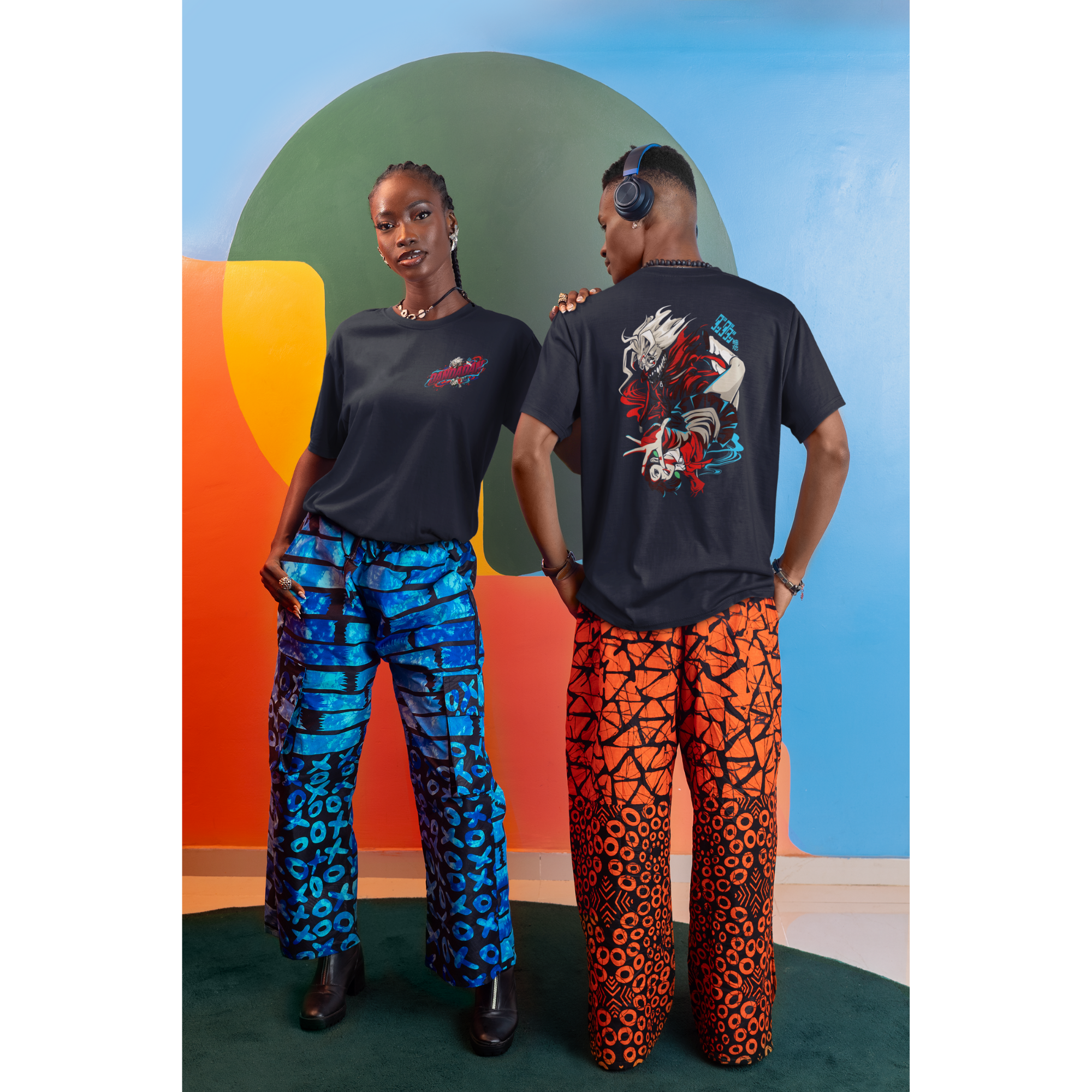 DANDADAN - Okarun & Momo Ayase Unisex T-Shirt