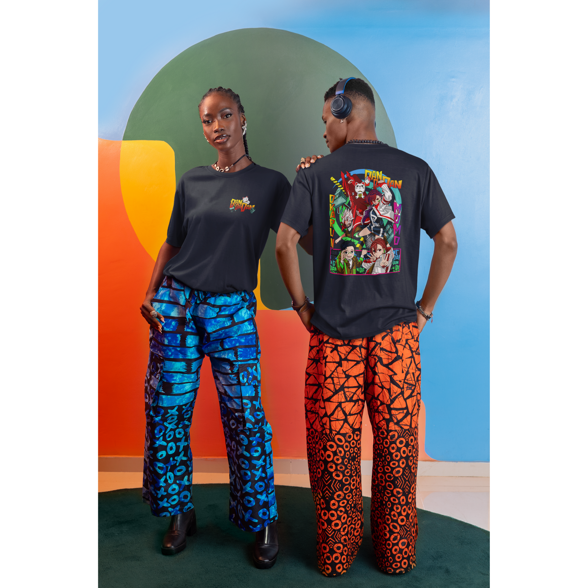 DANDADAN - Momo & Okarun & Momo Ayase Unisex T-Shirt