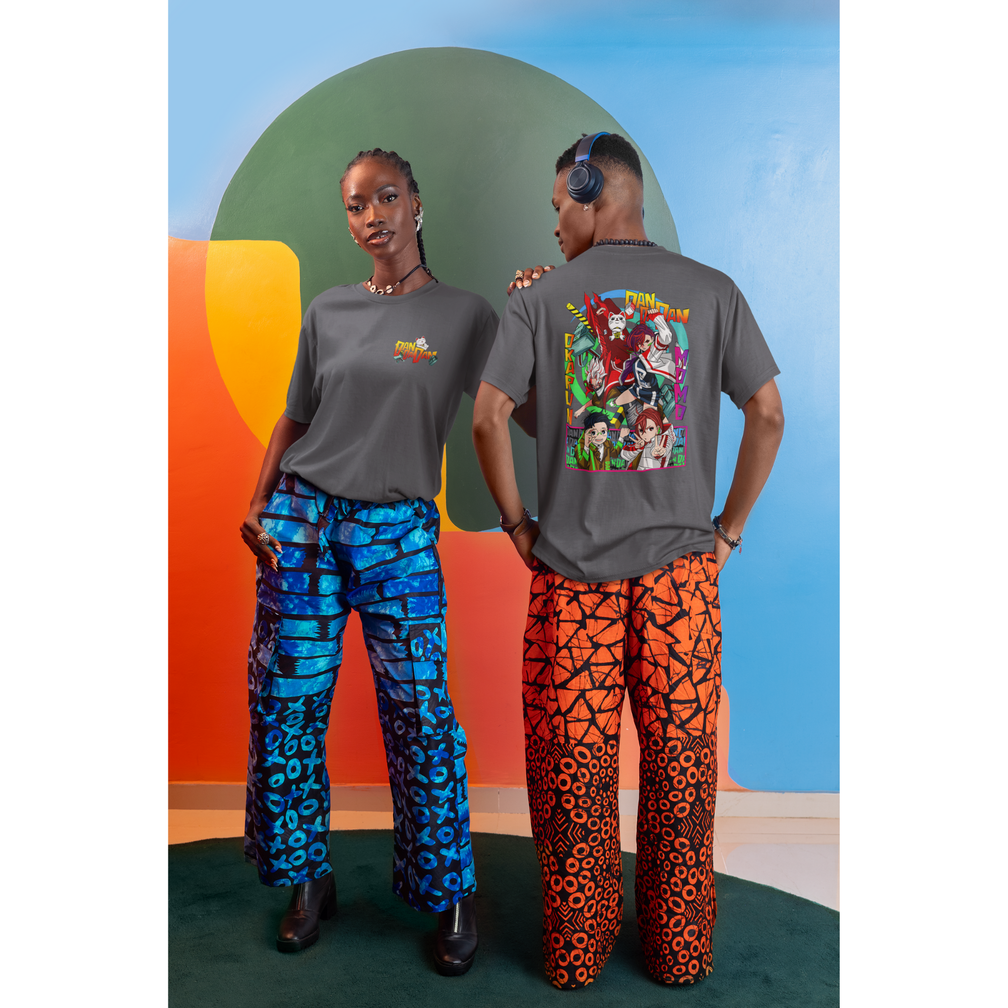 DANDADAN - Momo & Okarun & Momo Ayase Unisex T-Shirt